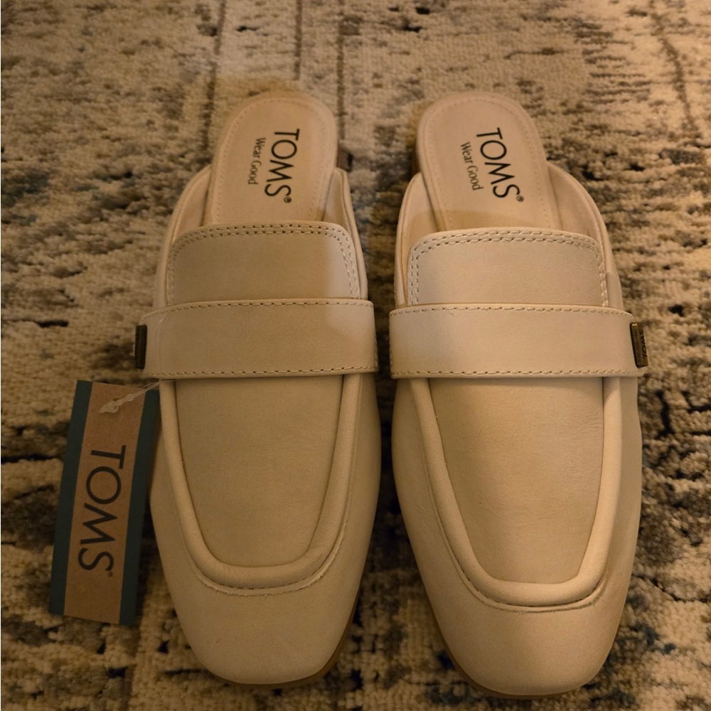 Women’s Toms NWT Mules